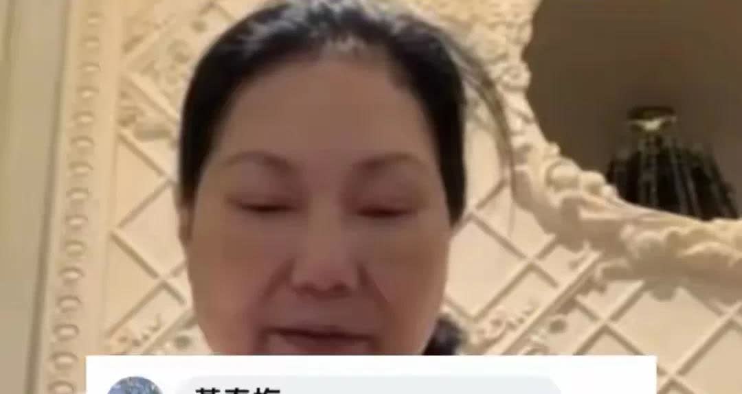 S妈这一天天又是哪出啊！
又发文说自己孤独，想让网友安慰和鼓励她！也确实是有几