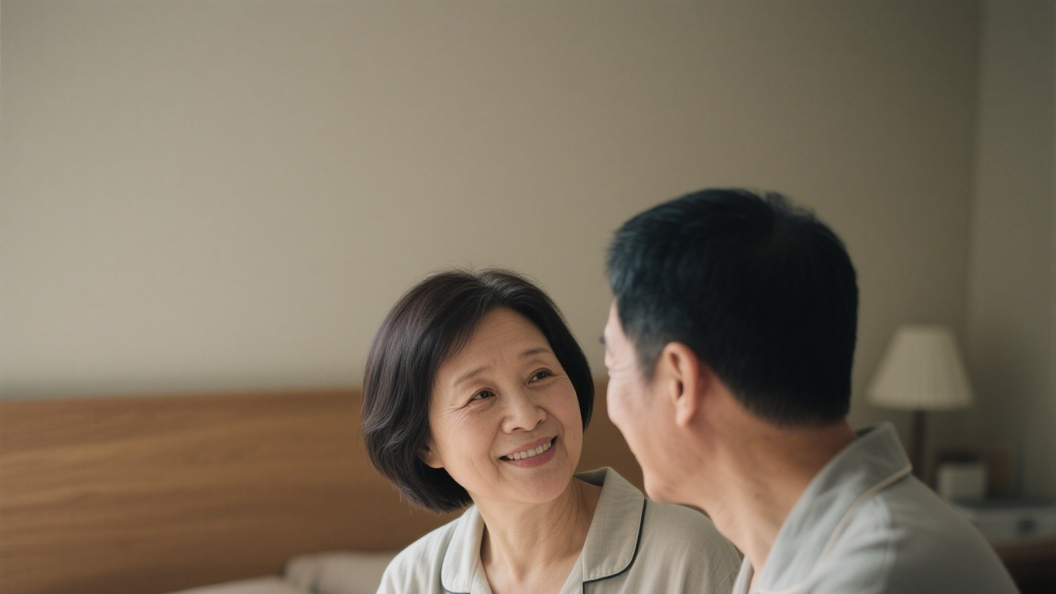 五十岁婚姻真相：丈夫若有这三种表现，妻子余生只剩煎熬