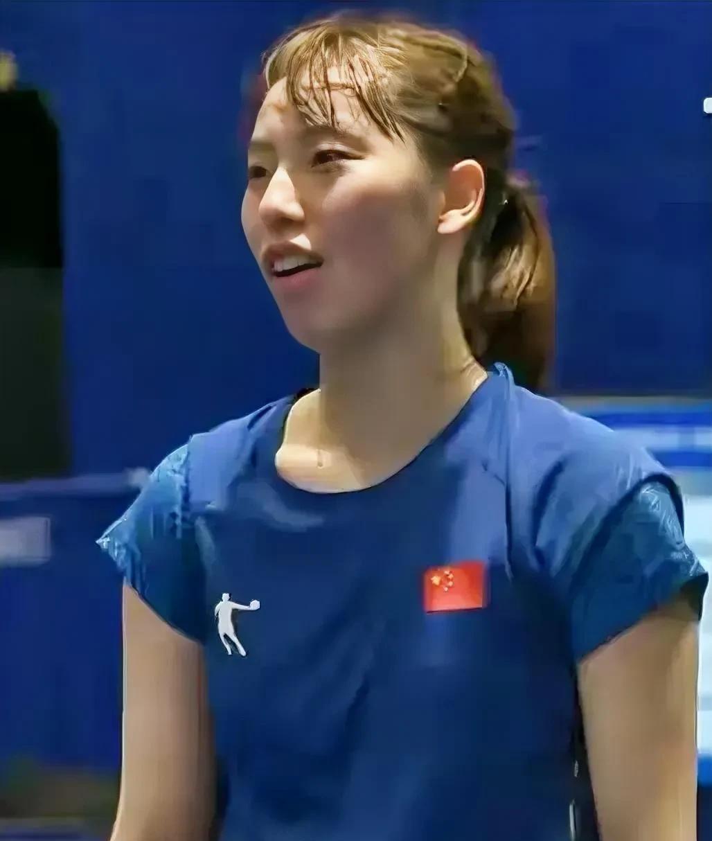 北京时间7月23日，刚刚结束一场第32届德国世界大运会乒乓球女单1/8决赛的较量