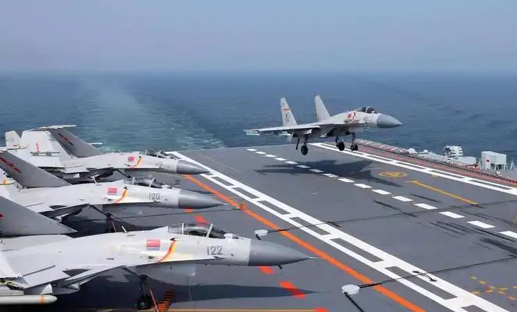 很多中国网友，已经把中国海军看做是世界第二海军，并认为在20年后，中国海军可以超