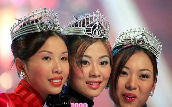 2000年到2025年的港姐三甲，我愣是看呆了！
我觉得2024届真的美呆了，