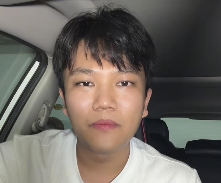 一时之间，塌不了。
寻亲网被关闭，解清帅一家绝对脱不了干系，从解清帅回到原生态家