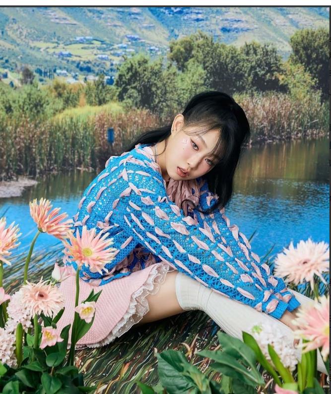 怪不得星二代要选择在韩国出道
包装的能力的确比中国强
掩盖了五官的扁平
造型感觉