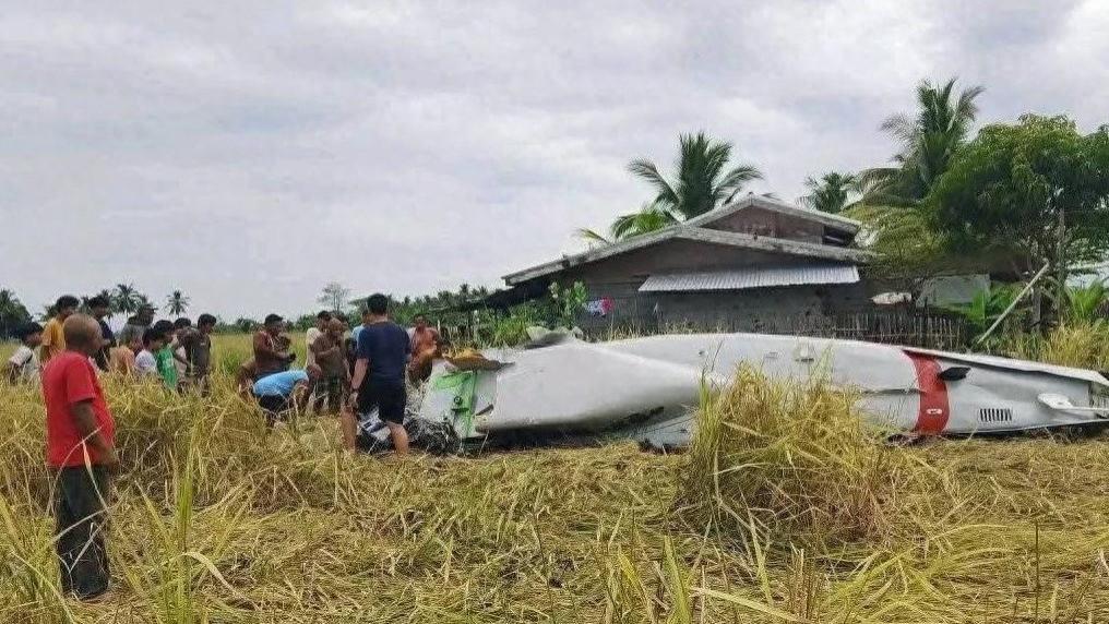 刚从南海回来就坠毁，命丧菲律宾的美军，真实身份也许并不简单