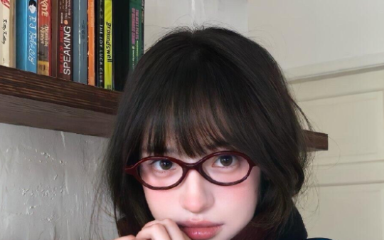 哥失踪我成替代品，寻哥撞破真相联手破枷锁