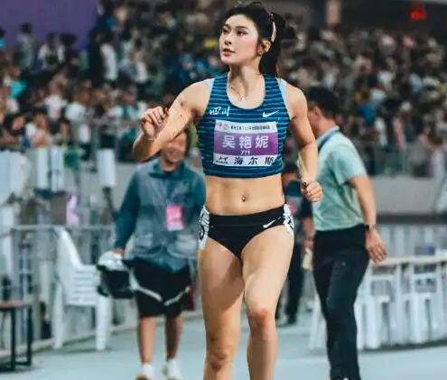 女子100米栏选手吴艳妮目前仅列世界第32、亚洲第32，世锦赛前景堪忧。
女子1