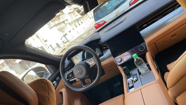 09提车1个月的用车感受
我的是09 24款全球版。从买车到现在已经有1个多月了