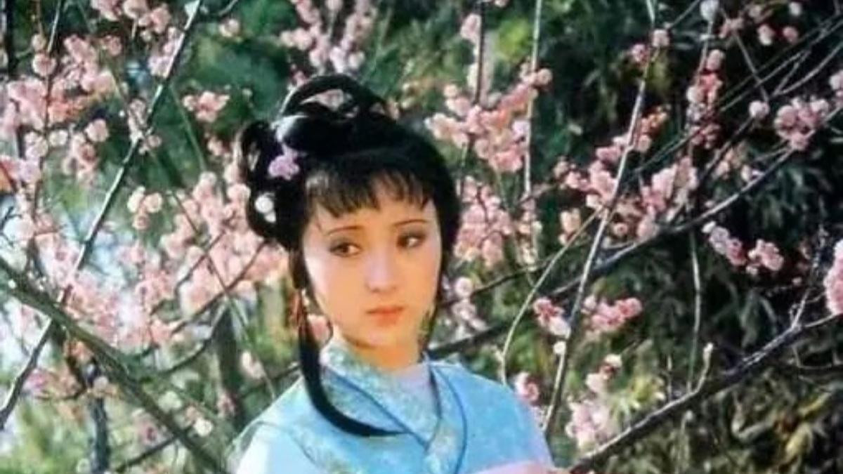 从画到影视剧，多版本林黛玉葬花比较
