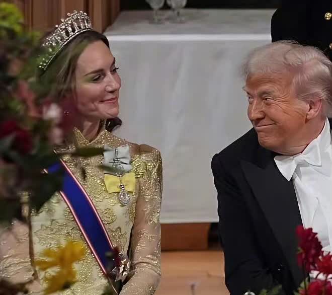 我觉得这两张照片很经典，在英国的温莎城堡，特朗普让这个女人笑了；在查理·柯克的葬