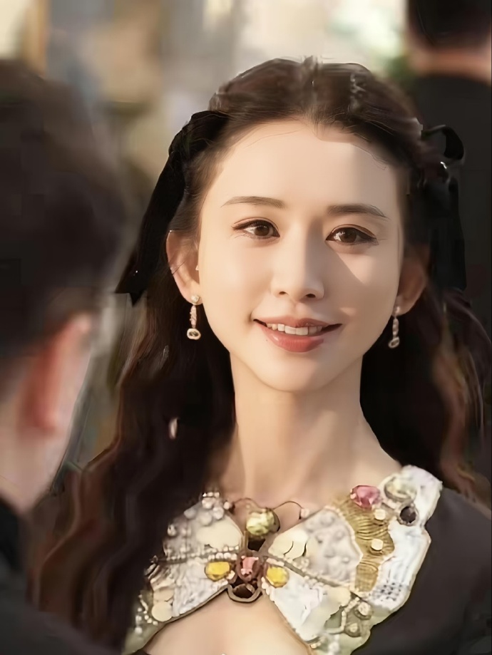 港台人是长生不老吗？林志玲51岁了 在她脸上完全看不出岁月的痕迹，难怪说香奈儿老