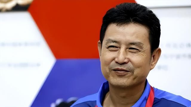 68岁女排教父陈忠现状：一家四口相处融洽，赵蕊蕊还经常去探望