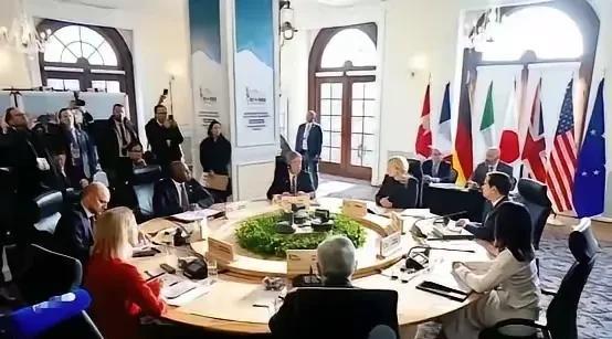 【太搞笑了！G7突然又发警告：1、千万别动台湾；2、别帮俄罗斯；3、不许贸易反制