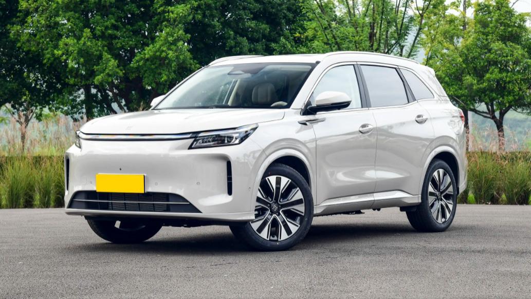 聊聊第三代蓝电E5 PLUS，纯电续航230km+全时四驱，你看怎么样？