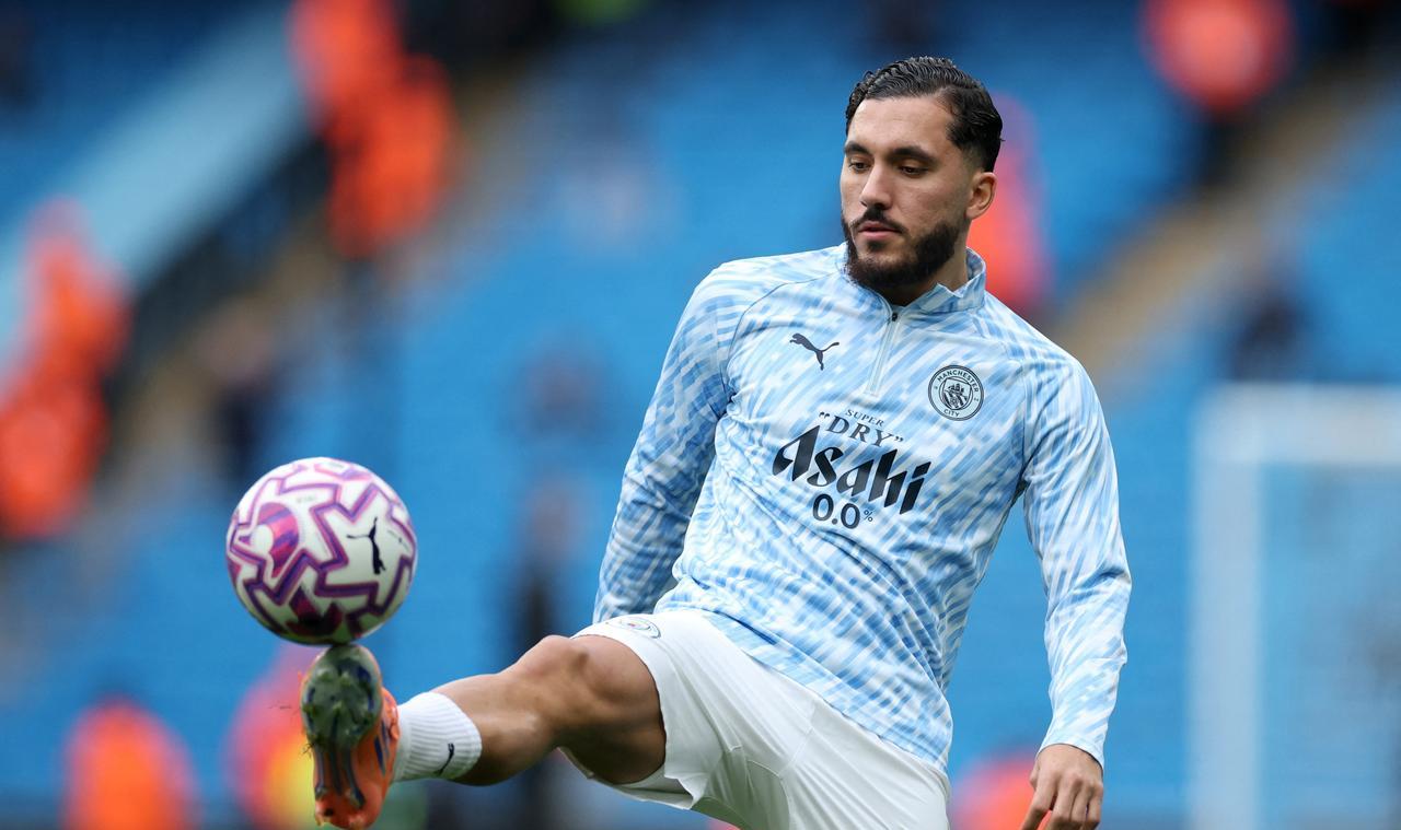 升至第二、大混战
英超第十轮，曼城坐镇伊蒂哈德球场迎战本赛季表现亮眼的伯恩矛斯，