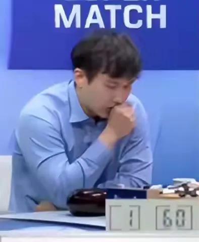 韩国围棋农心杯阵容产生4席位，
决赛轮安成浚胜申旻埈，姜东润胜洪性志，李志贤胜朴