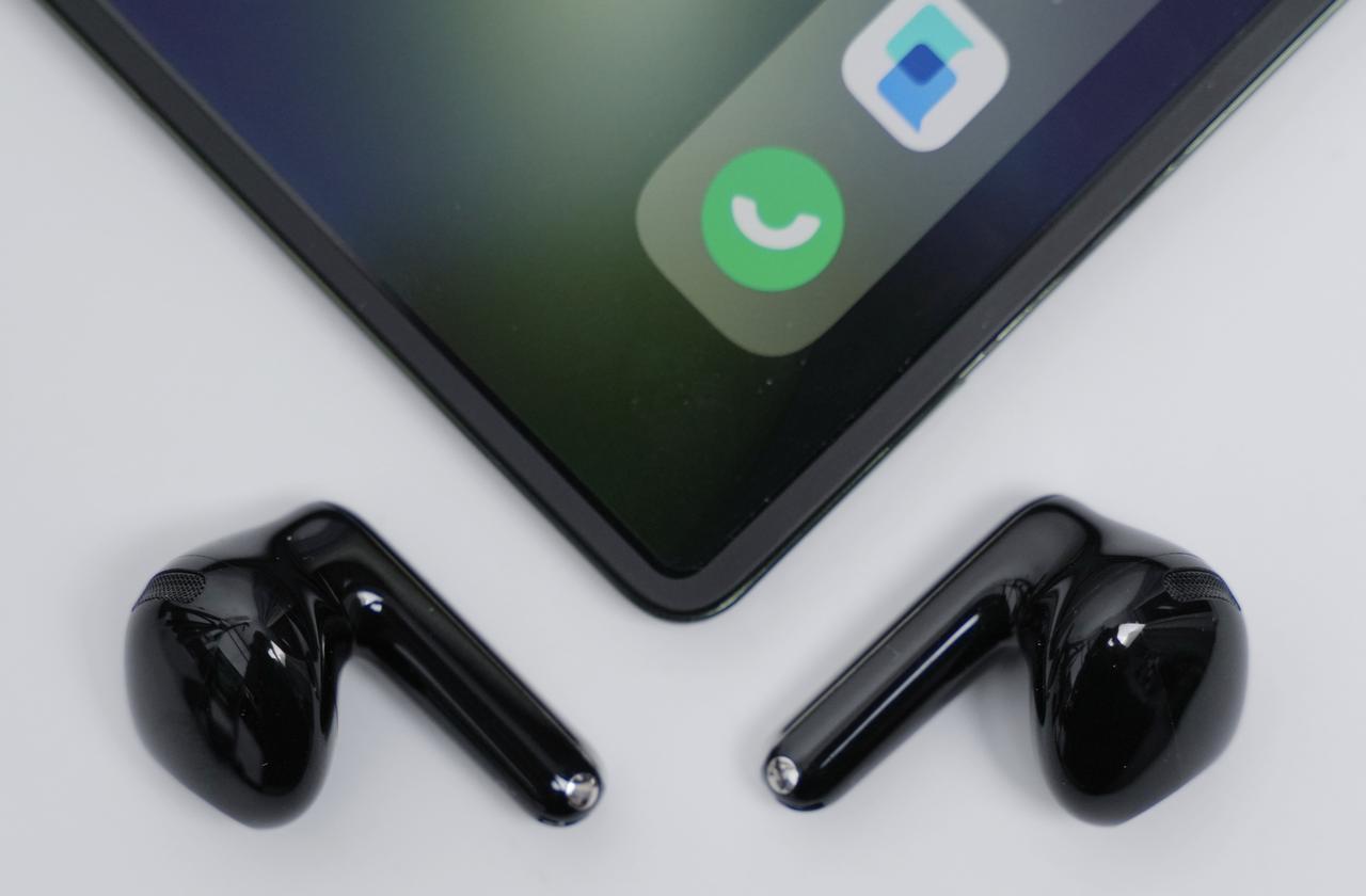 vivo TWS Air3 Pro实拍图，半入耳式主动降噪耳机，有空间音频，蓝牙