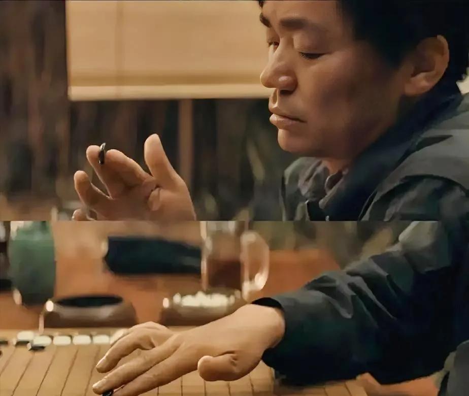 这是《棋士》唯一的败笔！
可能王宝强也没意识到。
网友说王宝强的面相根本就不像是