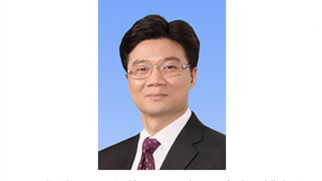 何飚已任国家广播电视总局党组成员、副局长