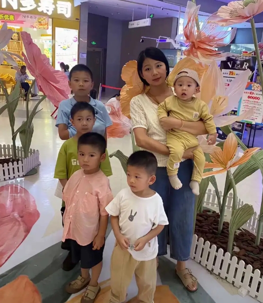 生不出女儿决不罢休!！！