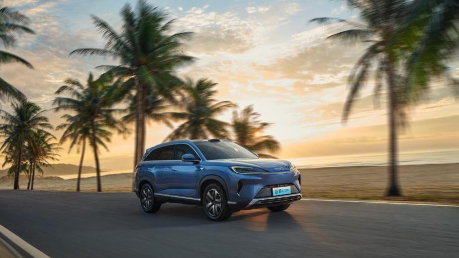 全家人出行的中大型智能SUV来了 海狮07DM-i带着全家玩