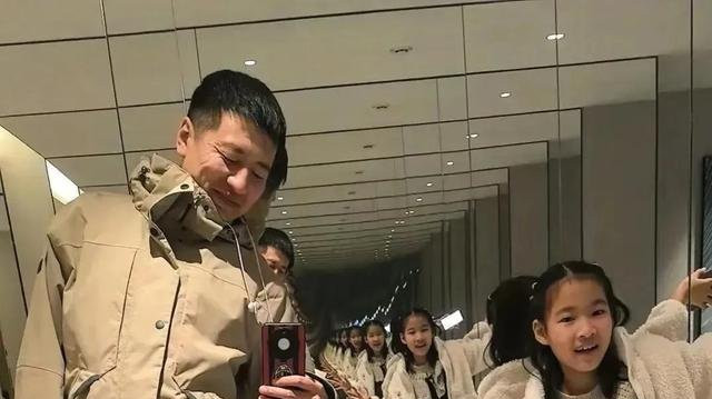 张雪峰用8句顺口溜，提醒考生8个专业要慎选，你看看有没有道理？