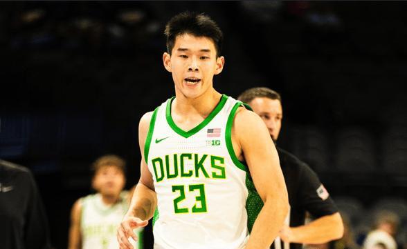 林葳刚开始在ncaa时，大家还是比较期待的，特别是第1场比赛，也有很多出手机会，