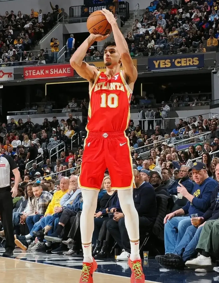 常规赛即将结束，2024年状元里萨谢表现打几分？

里萨谢：2024年状元，法国