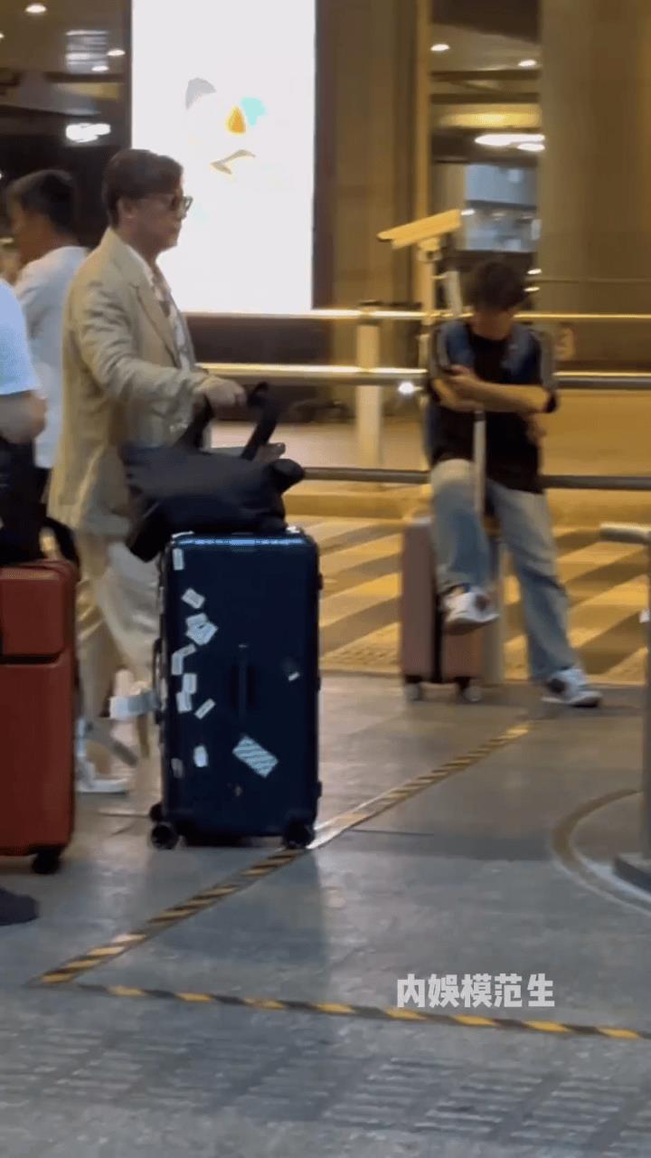 #李湘# #王岳伦#