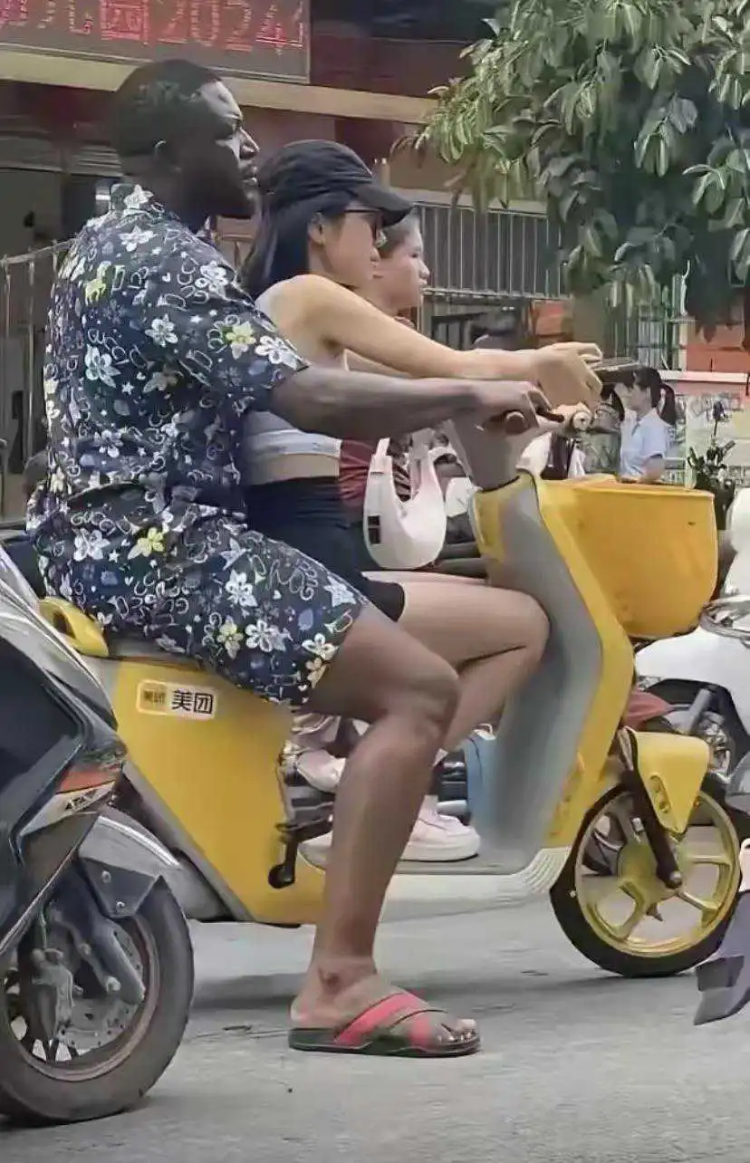 到底是看上他哪一点了？

