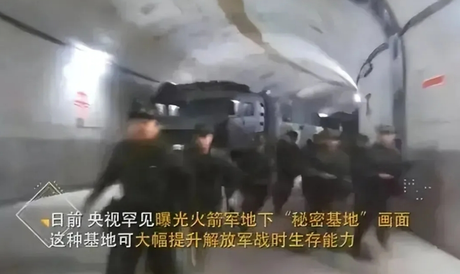 和美国公开摊牌了！
王毅外长说中国人不怕邪的底气在哪？地下核长城、六代机、电磁弹