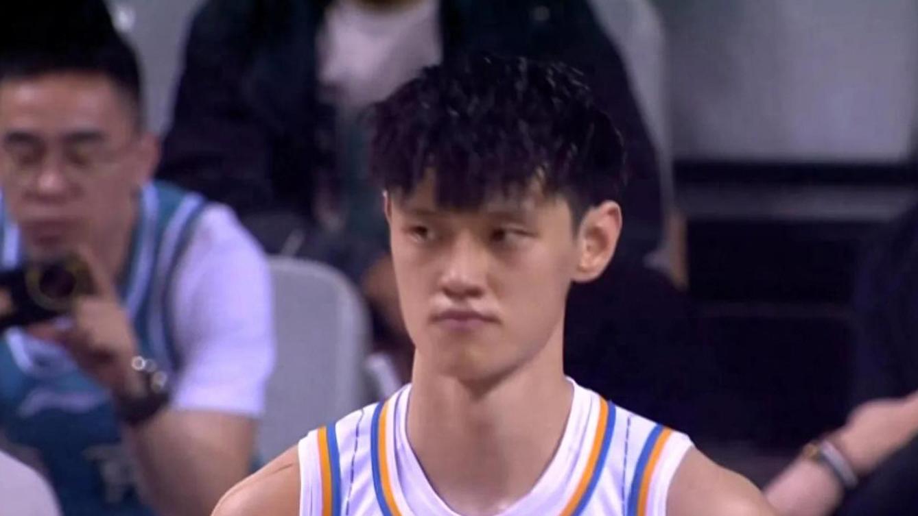 北京队艰难胜南京！赛后4喜1忧，范子铭不如曾繁日？