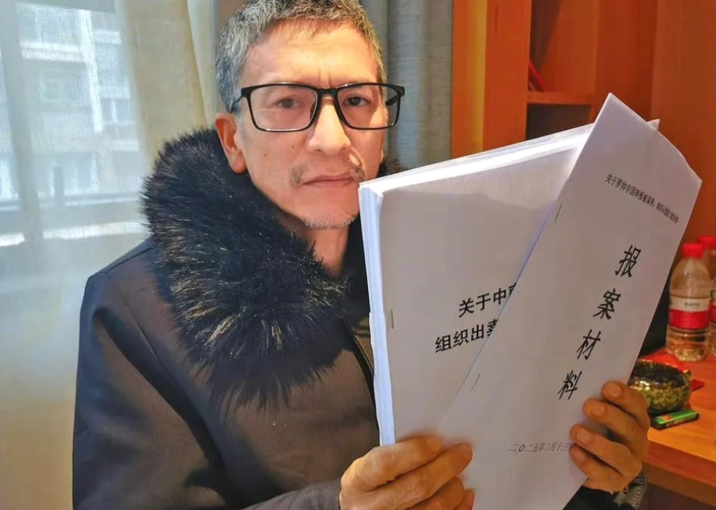罗帅宇爸爸肯定后悔一件事
罗帅宇爸爸犯的最大的错误，就是没有同意尸检！现在不管有