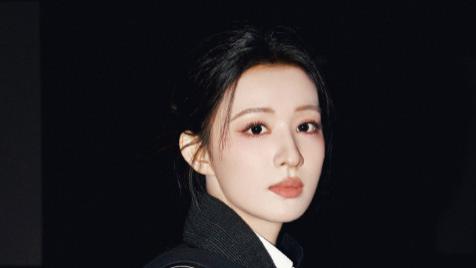 王楚然的看秀穿搭，这妆造感觉如何？