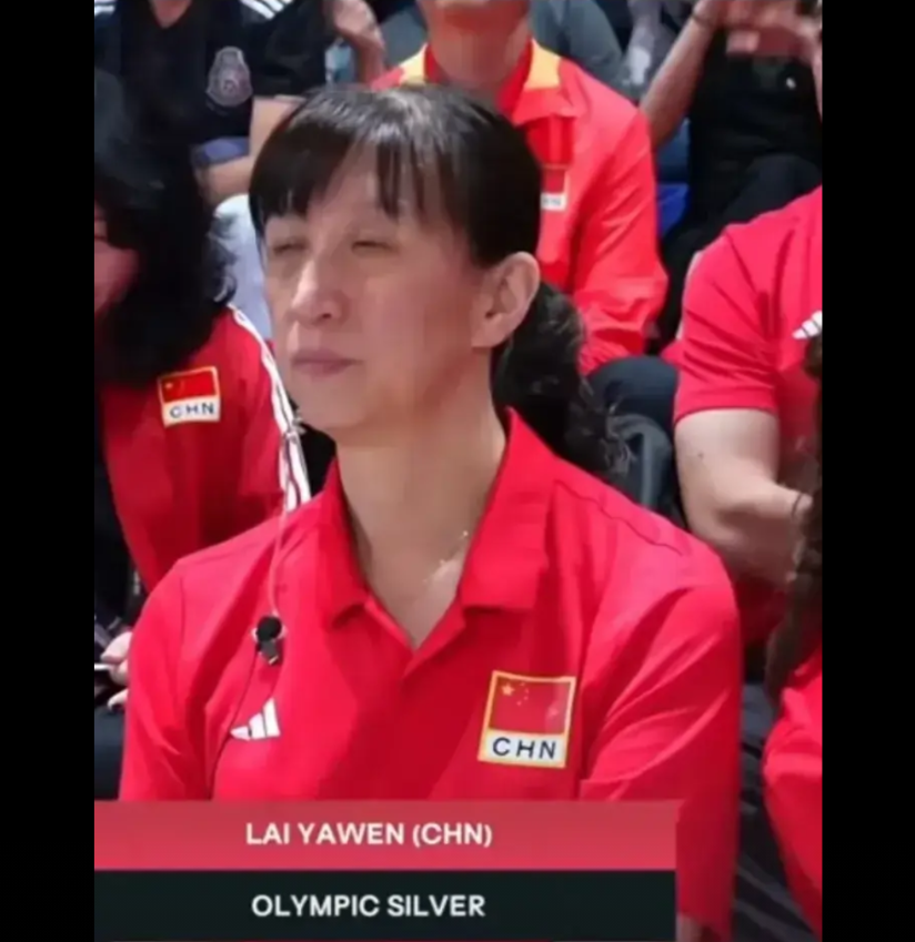 【小赵，比老蔡让人省心多了】
昨晚赖亚文主任长舒了一口气，中国女排3：0战胜多米