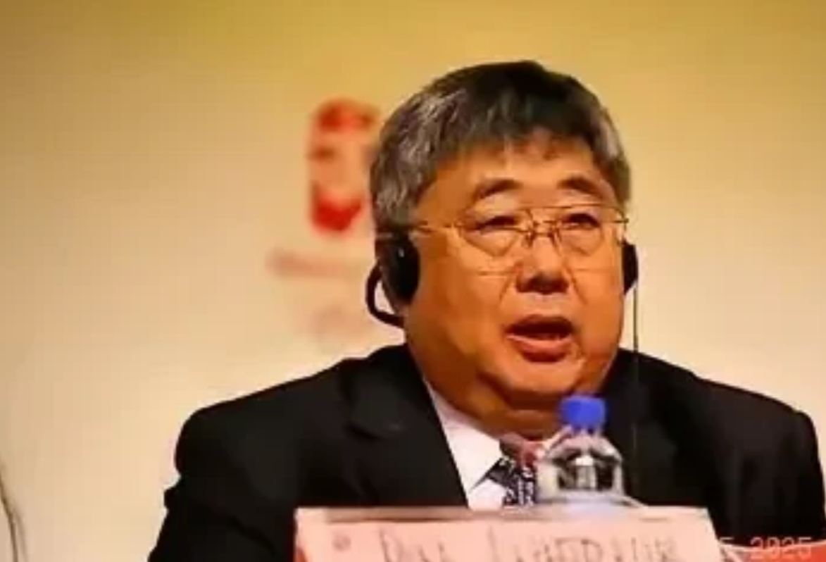 原天坛医院戴建平于美国去世，退休去美国生活好处：
1、可以和儿女在一起，尽享天伦