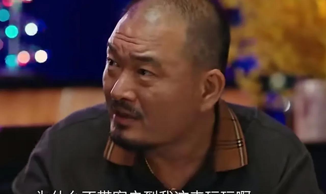 《利剑玫瑰》：
发觉一件事，钢哥比常锐，热巴他们聪明多了，一个动作就识破了叶修明