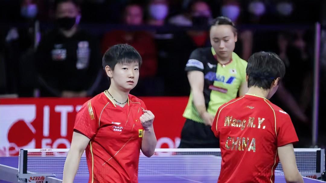 国乒总教练李隼谈到东奥孙颖莎就是阻击伊藤美诚，让乒迷们感到乒坛的风云变幻：
为了