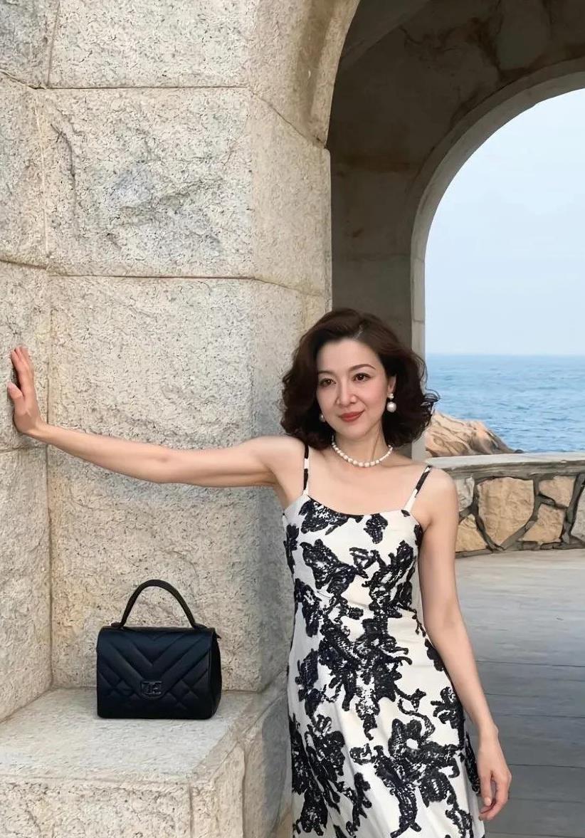 错过了青春期，不能再错过更年期了，人真的要为自己而活