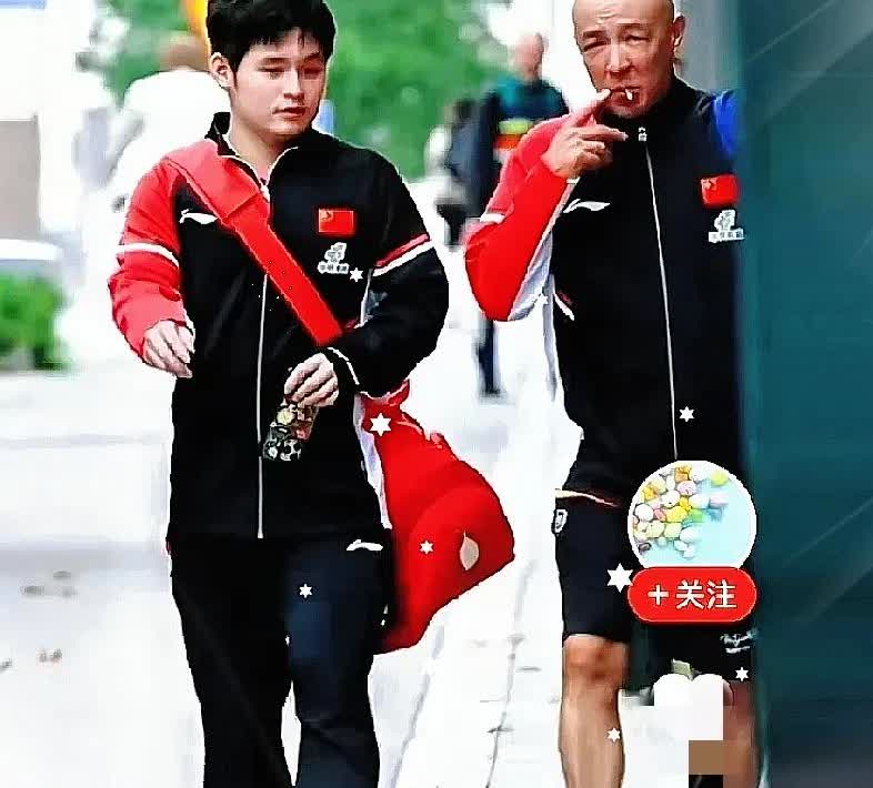 密钥找到了！

就在广大球迷朋友为林诗栋今晚与莫雷加德的决赛而一筹莫展的时候