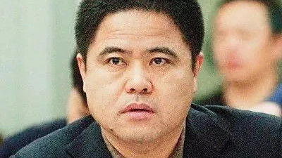 涉案逾31亿、查封房产1021处！扣押汽车38辆，全国最大职务犯罪、潜逃国外的鹤岗市原副市长李传良案详情披露