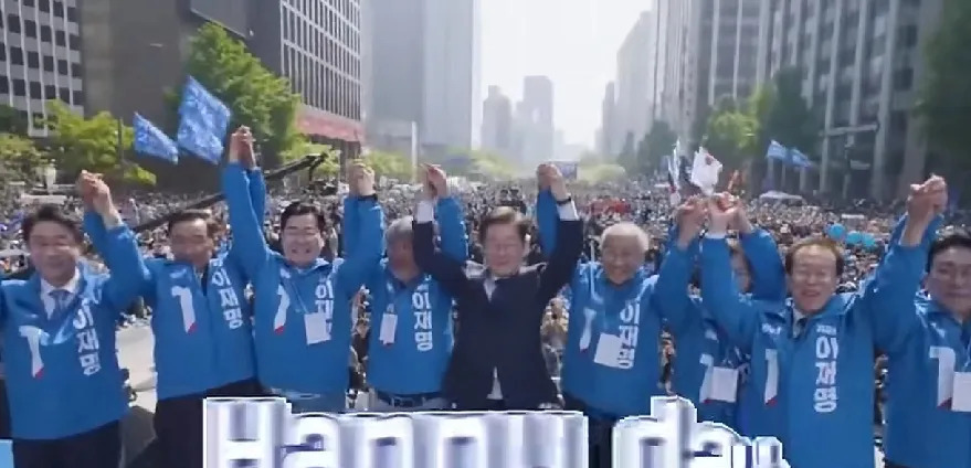 韩国大选投票结束了











---











**投票