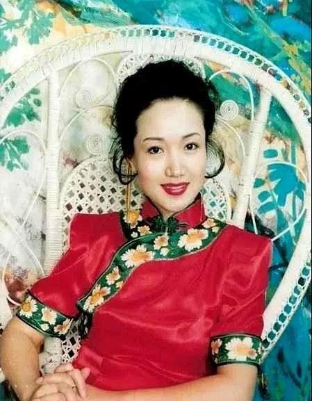 【对刘桂娟的态度】
我刚刚发了篇京剧的角儿和观众都有脾气的小文，开始啦，事儿妈特