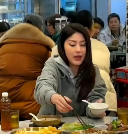 事实证明，港星不爱美颜！ 