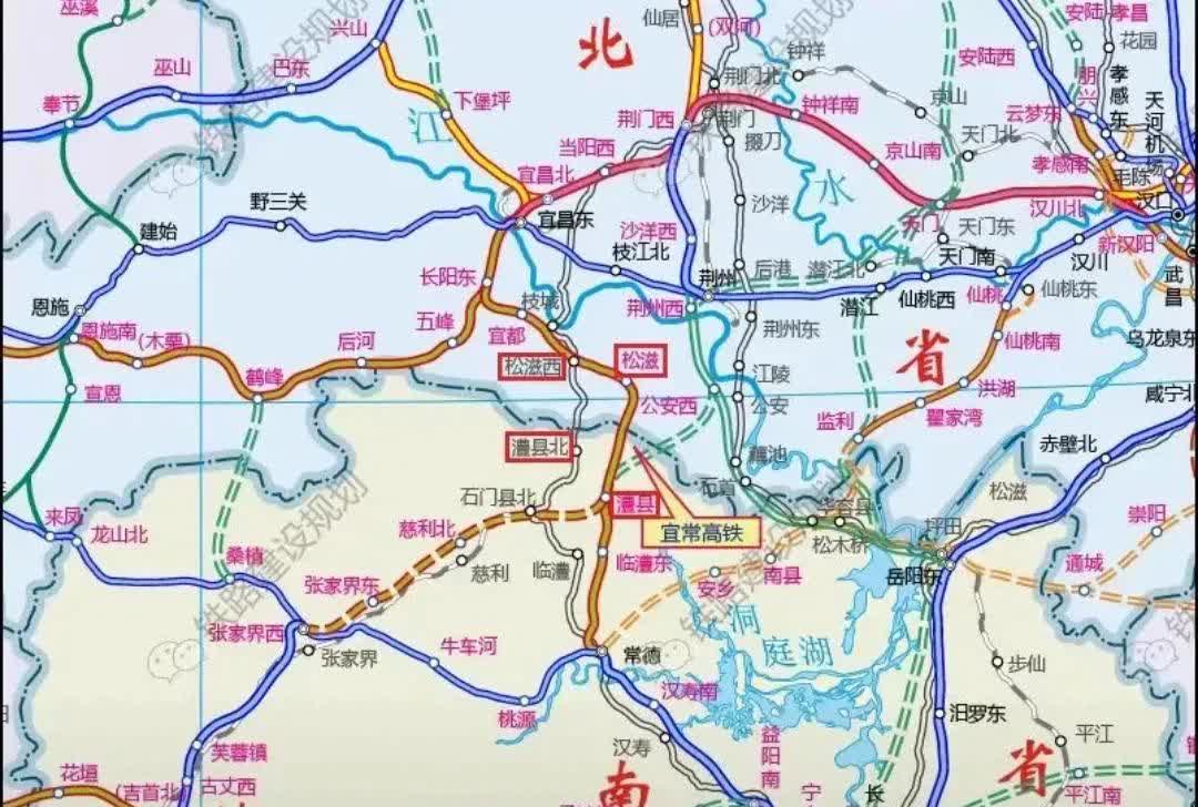 松滋站与铁路枢纽站“擦肩而过”已成定局。
 
在宜常铁路规划落定过程中，松滋