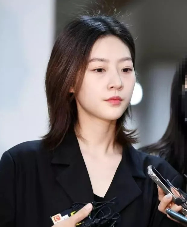 金赛纶家人被指责消费已故女儿











金赛纶，一个如花般年纪的女孩