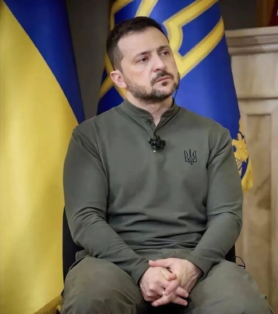 泽连斯基如今已经成为乌克兰独立以来在位时间第二长的总统。截止目前，他已经执政了6