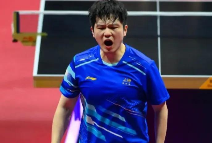 樊振东全运会创造两个历史
随着2025全运会乒乓球成年组男单金牌赛结束，樊振东获