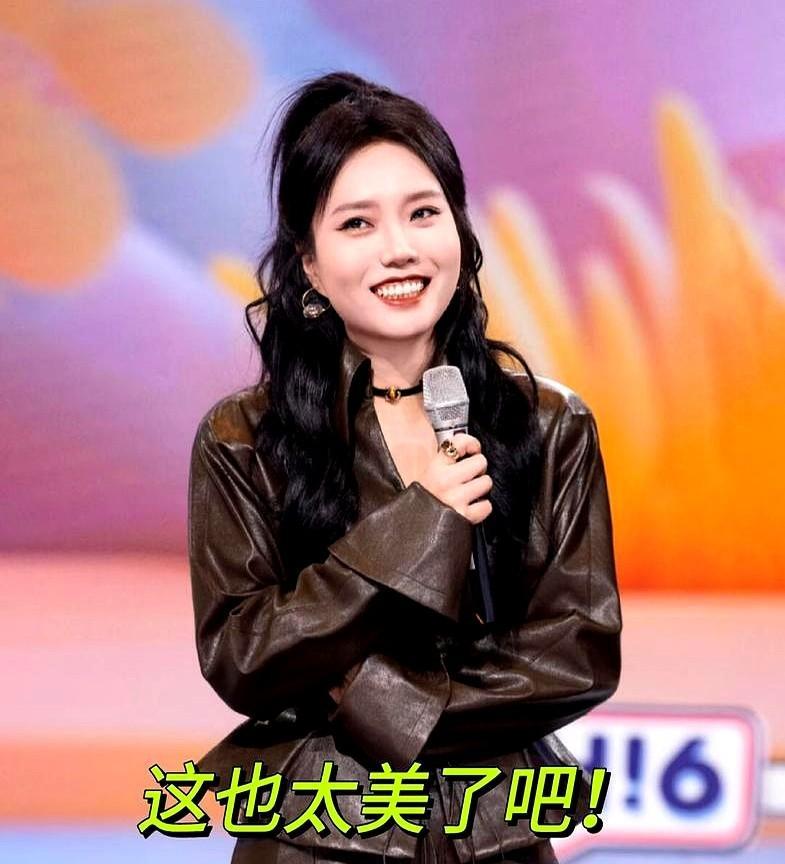 我表妹亲眼见过李雪琴。
她说了一个大实话。
说李雪琴根本不是电视上的那样。
之前