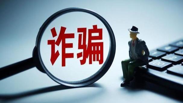 浙江14岁女孩拆快递，竟发现8万元现金！监控记录下奇怪一幕