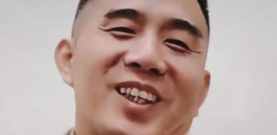 这才是真兄弟情。河南安阳，去年男子先借给朋友10W，又从别人那帮他借了15W，谁